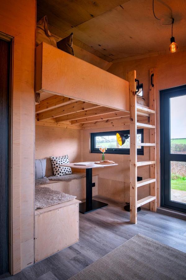 Luxury Glamping Cabin With Outdoor Bath On Cornish Flower Farm Truro Luaran gambar